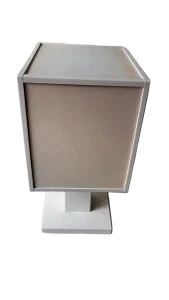 Meuble vitrine Blanc Hi Fi Akai Cube par PB Design Allemagne Space Age 1980