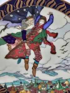 Assiette de collection "KOSHEY CARRIES OFF MARIA MOREVNA  Russian Fairy Tales  HEINRICH Villeroy et Boch 