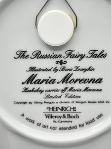 Assiette de collection "KOSHEY CARRIES OFF MARIA MOREVNA  Russian Fairy Tales  HEINRICH Villeroy et Boch 