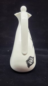 Bouteille Jean Lurçat par Haviland Limoges en porcelaine Blanche décor Soleil France Circa 1960