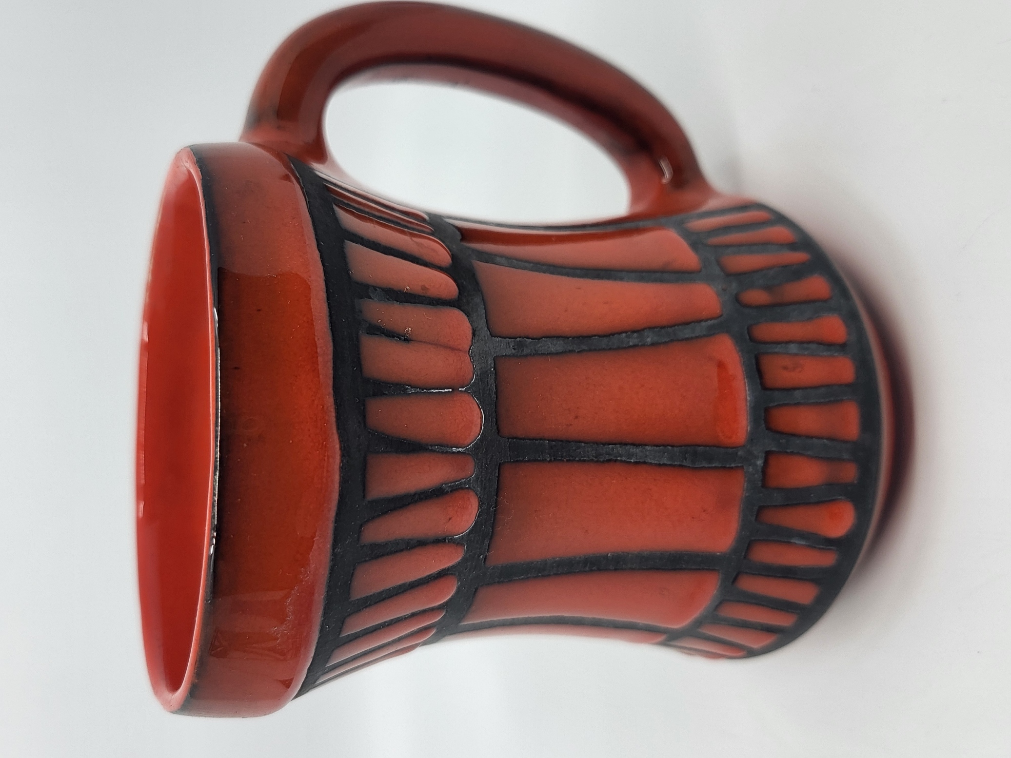 Vase ou Chope ansé Roger Capron en céramique Rouge Vallauris French Riviera France 1950