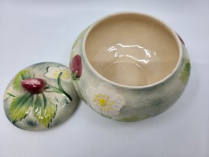 Bonbonnière ou Boite à Bijoux Saint Clément en barbotine Francaise design fin XIXème Art Nouveau