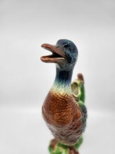 Pichet canard Saint Clément en barbotine Art Nouveau 