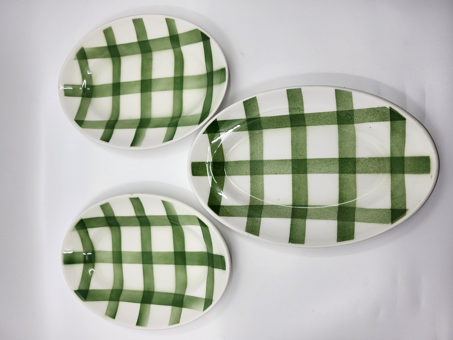 Ensemble de Plats de service Moulin des Loups Orchies Modèle "Nappe Verte" en faïence France 1960 Vintage (9 pièces)