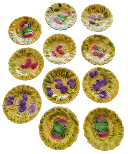 Assiettes Sarreguemines en faïence barbotine France Vintage (lot de 11)