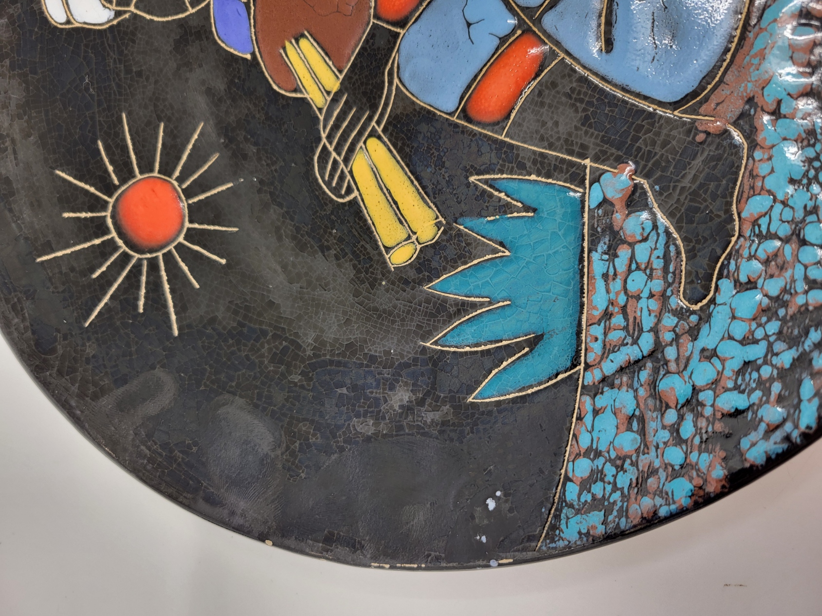 Assiette décorative H. Arfaoui en céramique décor oriental 1970