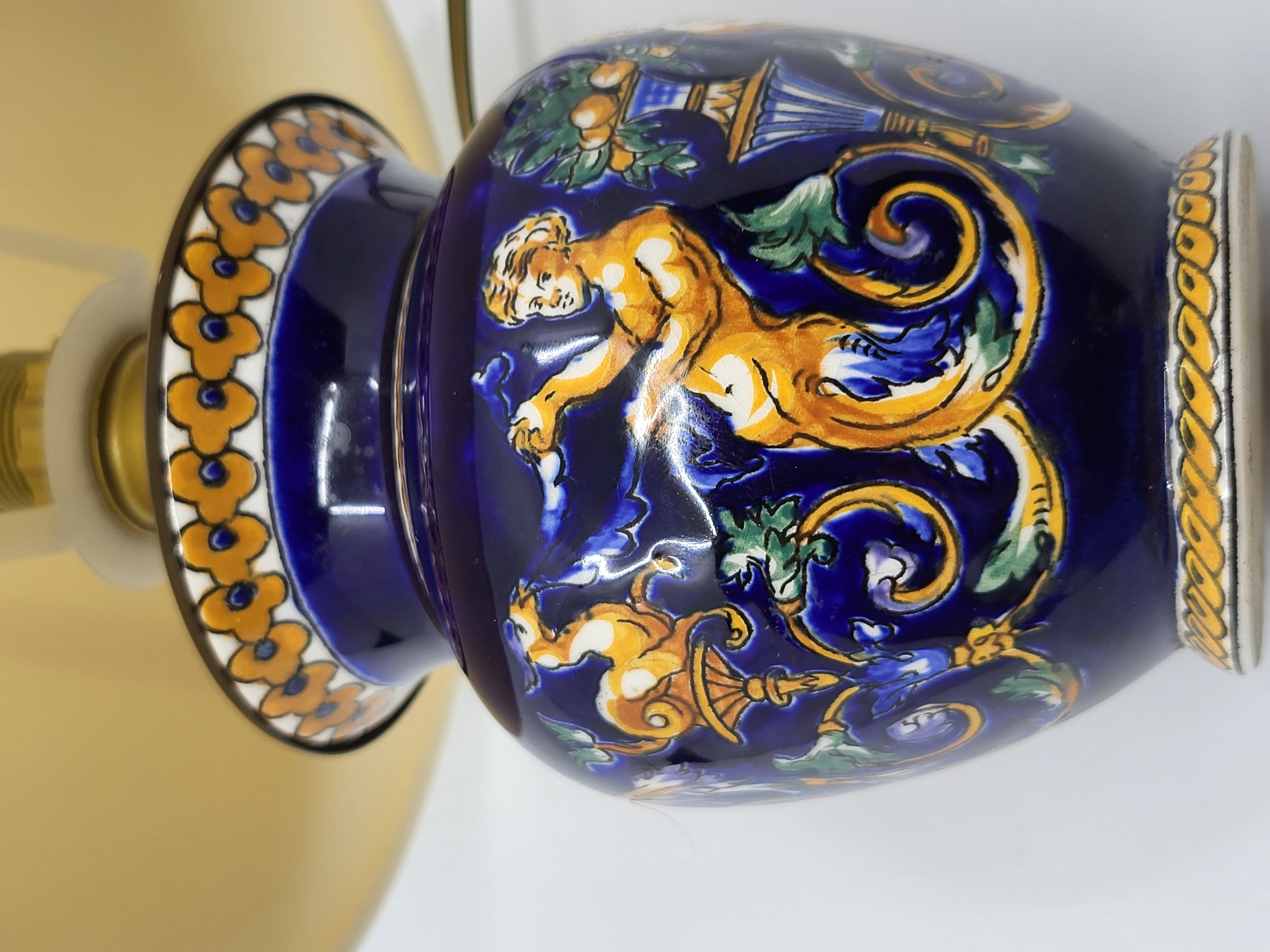 Lampe de table Gien en céramique décor Renaissance bleu Francaise  