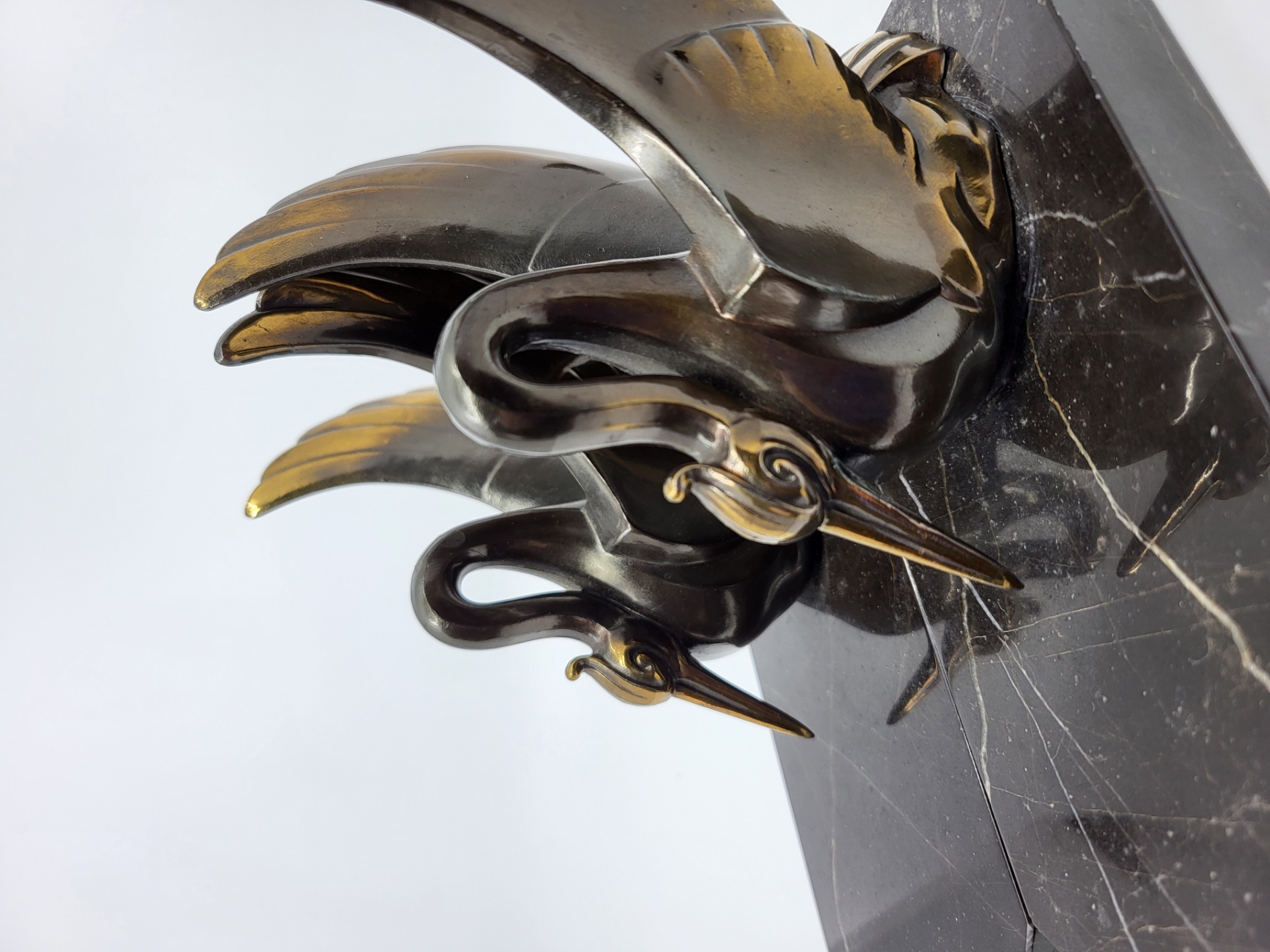 Serre Livres en Spelter et Marbre Francais Art Déco 