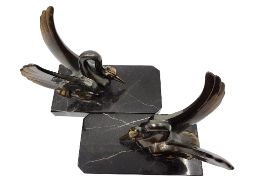 Serre Livres en Spelter et Marbre Francais Art Déco 