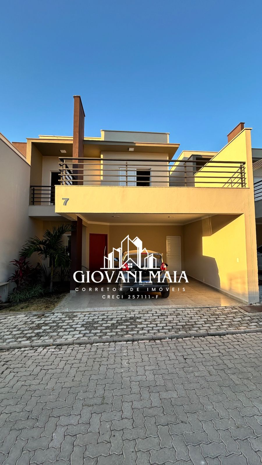 VENDA - Sobrado no Condomínio Residencial Villa Veneto R$1.100.000