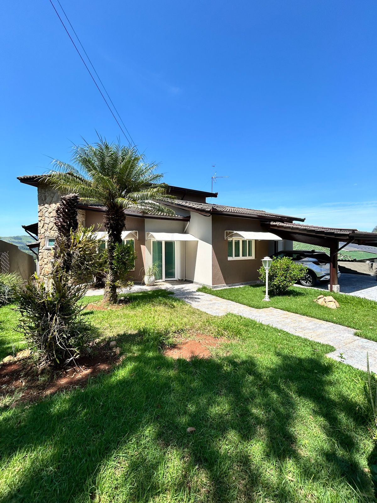 VENDA - Casa no Condomínio Orypaba R$1.890.000