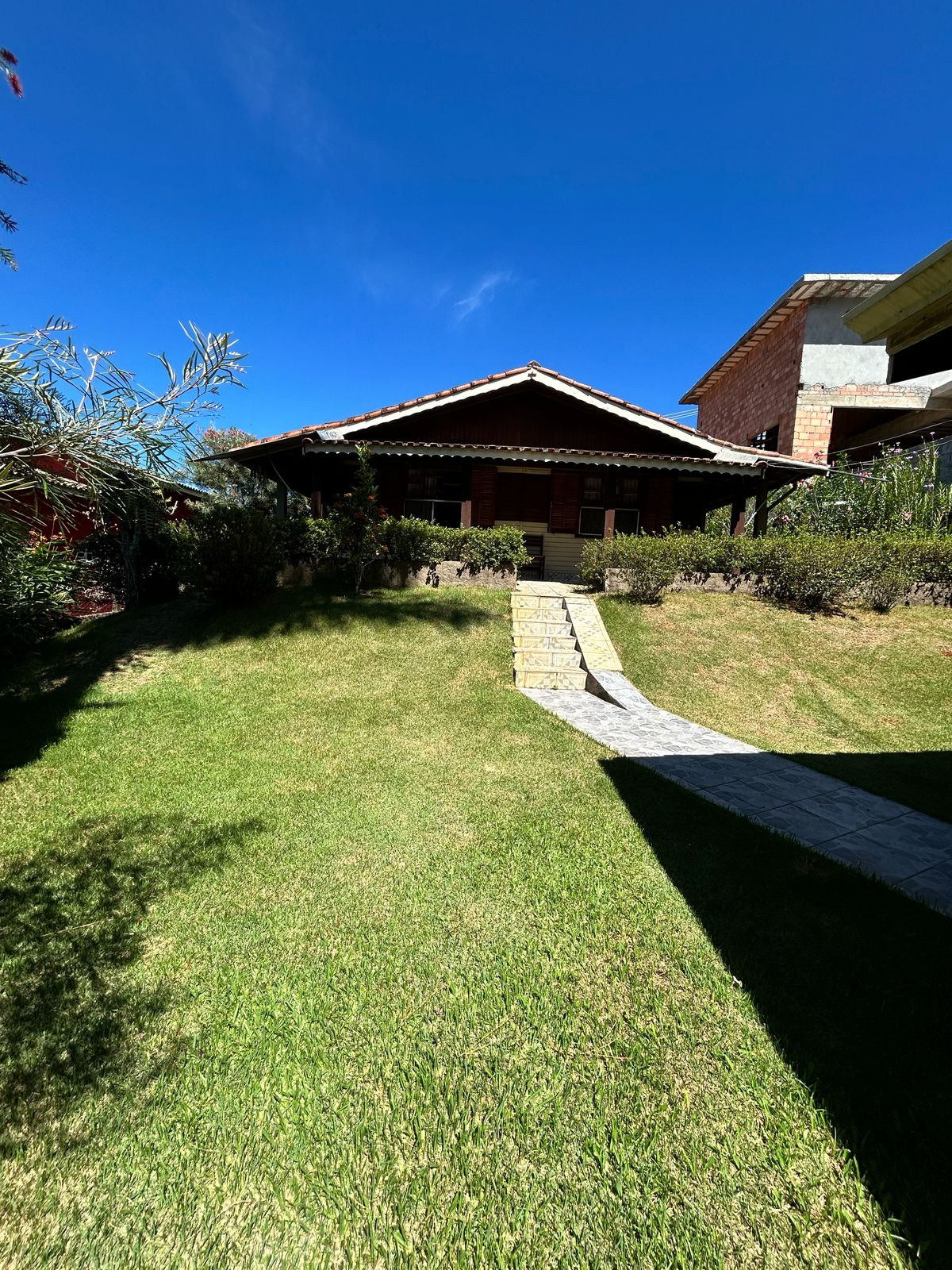 VENDA - Casa no Condomínio Orypaba R$650.000,00