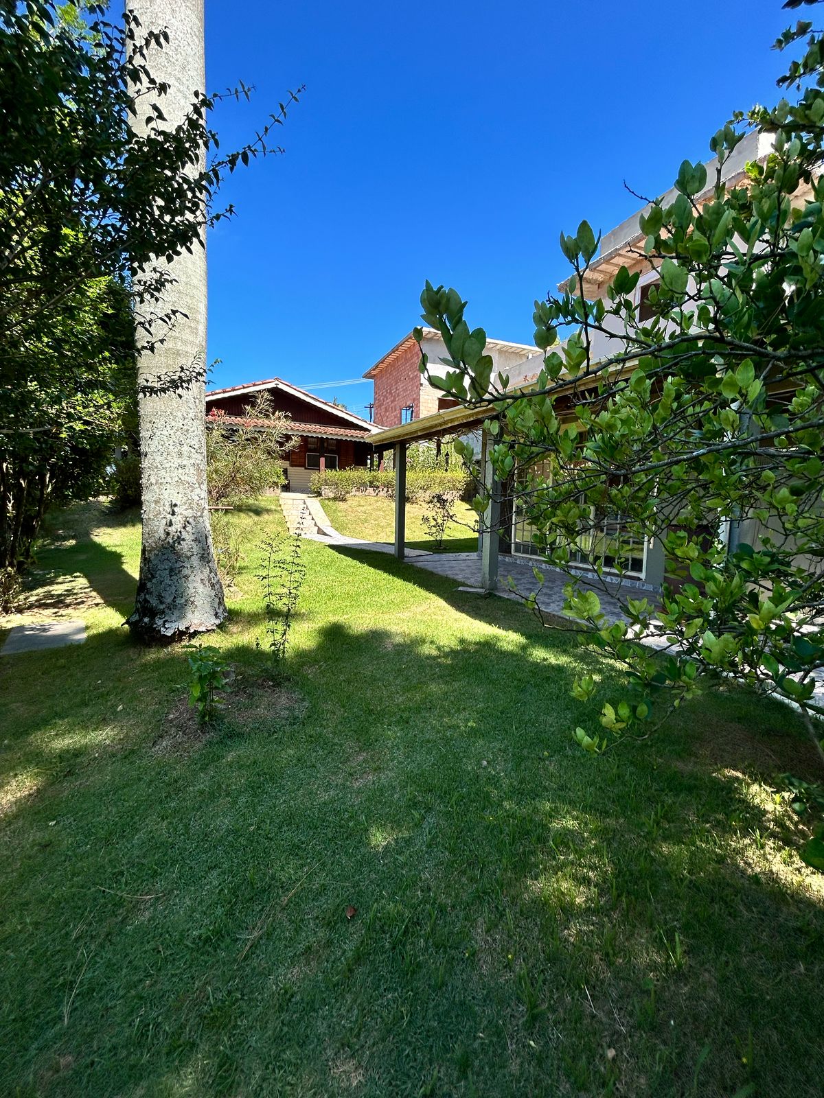 VENDA - Casa no Condomínio Orypaba R$650.000,00