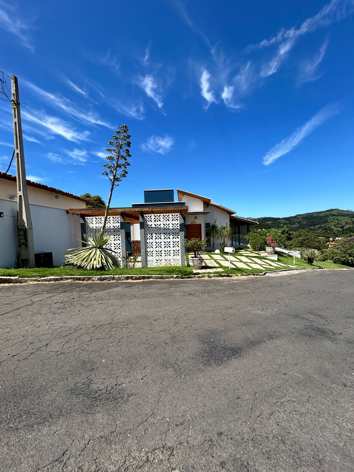 VENDA - Casa no Condomínio Orypaba R$1.200,000,00