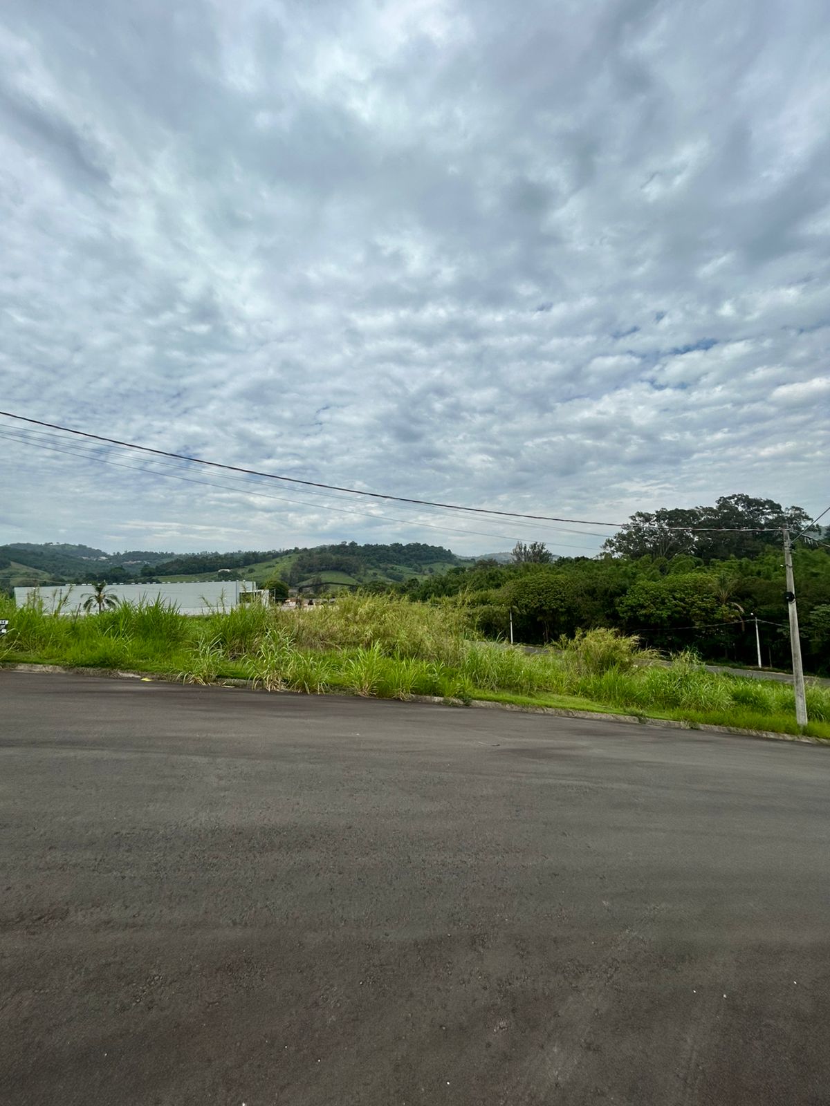 VENDA - 3 Terrenos em área Mista no Terras de Monte Alegre 