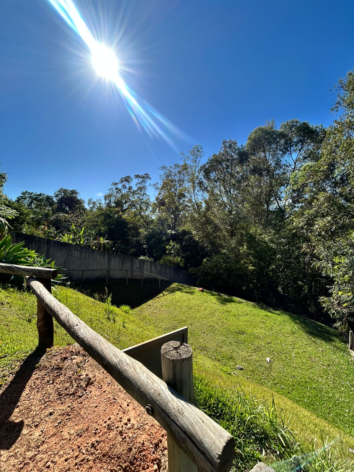 VENDA - Casa no Condomínio Orypaba R$1.040.000