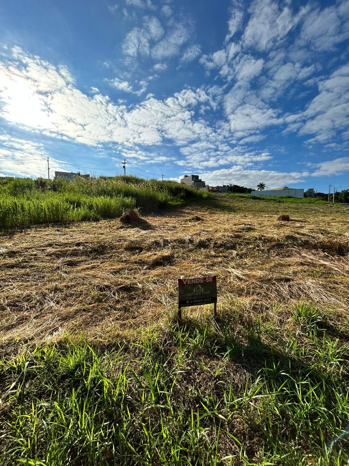 VENDA - Terreno em área comercial no Terras de Monte Alegre R$300.000