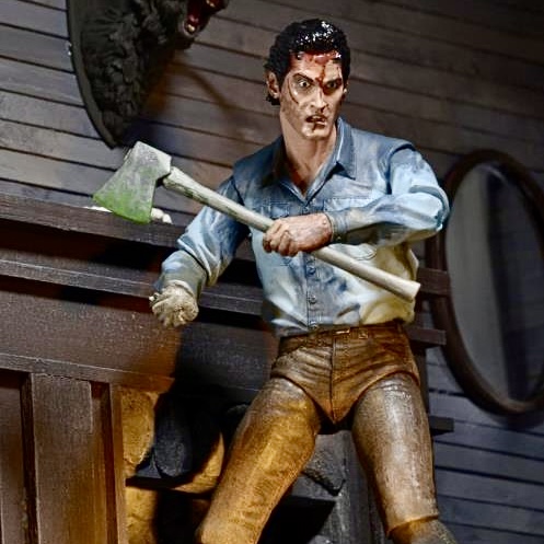 [On Order] Evil Dead 2 Ultimate Ash Action Figure