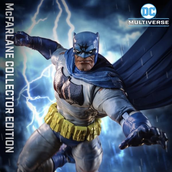 [On Order] Batman: The Dark Knight Returns DC Multiverse Collector Edition Batman (Battle Damage Blue) Action Figure