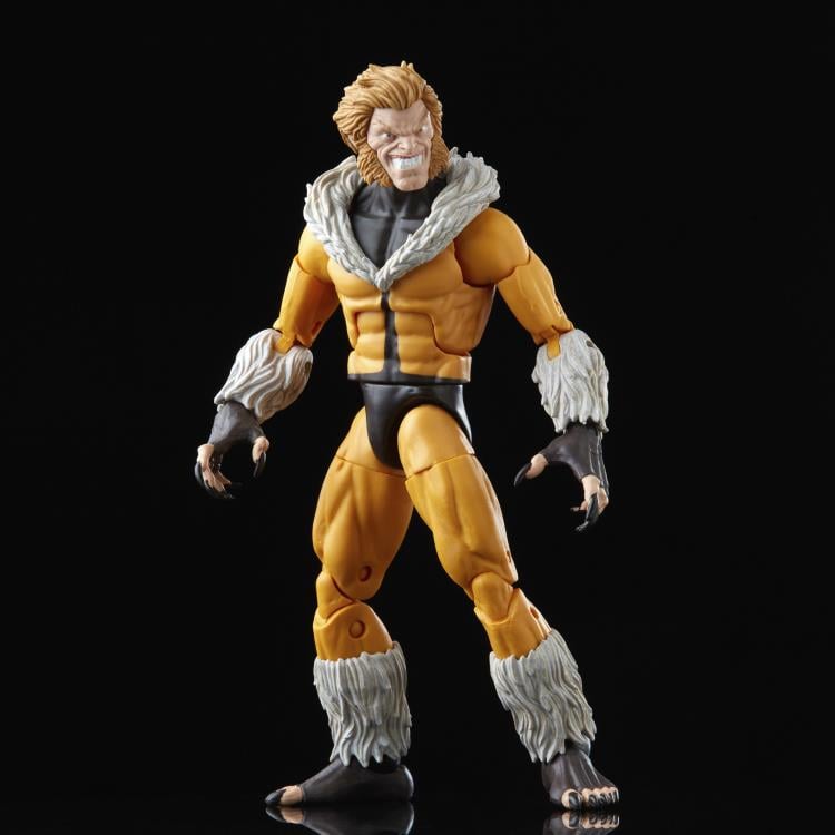 [In Stock] X-Men Marvel Legends Sabretooth Action Figure 