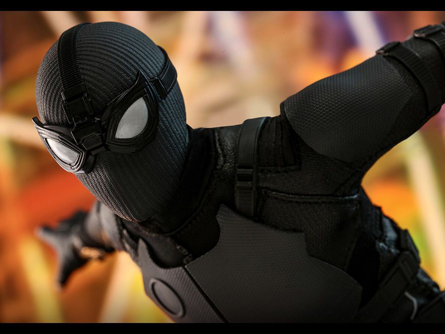 [On Order] Spider-Man: Far From Home MMS540 Spider-Man (Stealth Suit) 1/6th Scale Collectible Figure