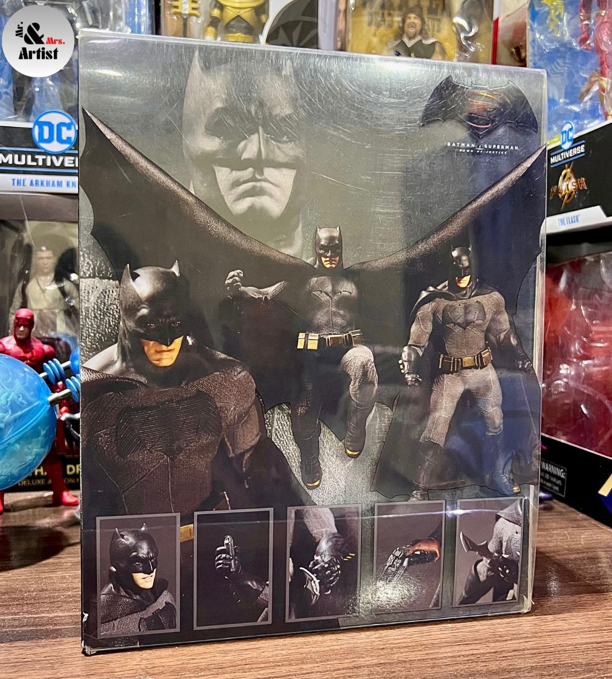 [Pre-Owned] One:12 Collective Batman vs Superman: Dawn of Justice Figure