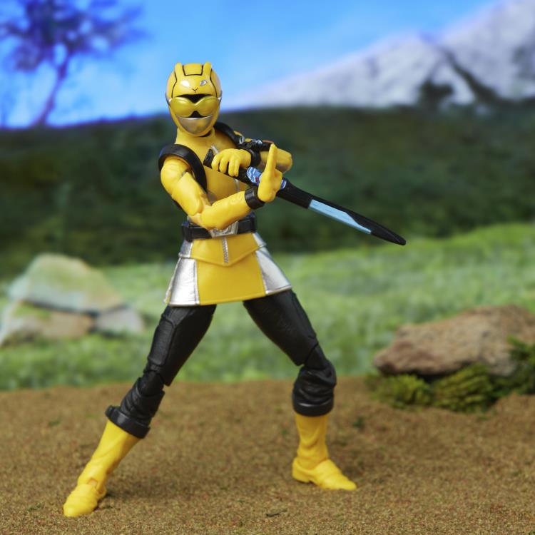 [In Stock] Power Rangers Beast Morphers Lightning Collection Yellow Ranger