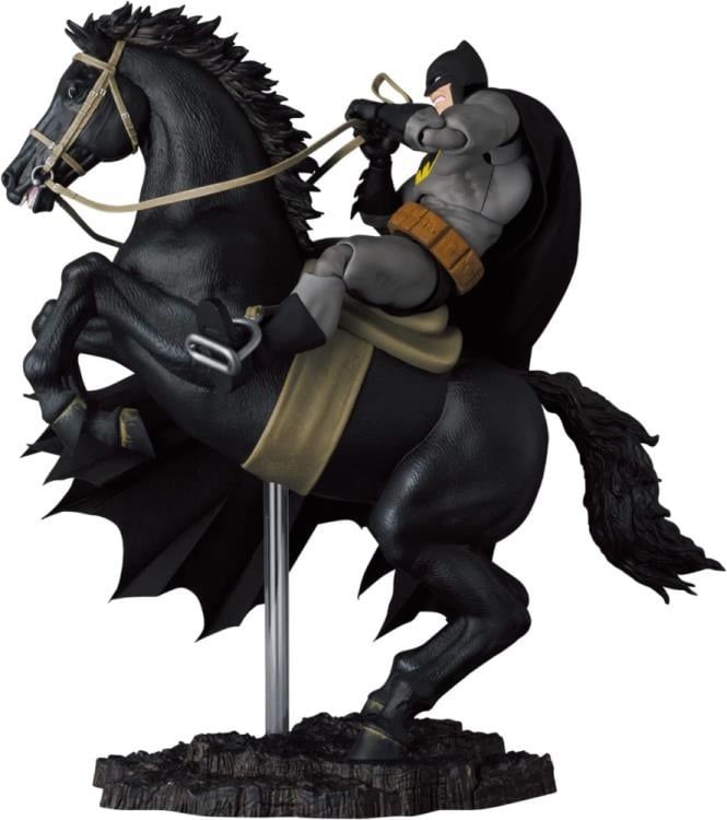 [On Order] Batman: The Dark Knight Returns MAFEX No.205 Batman & Horse Action Figure