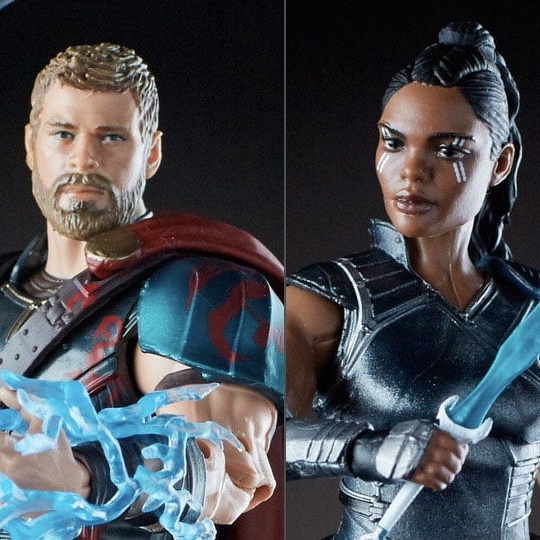 [In Stock] Thor: Ragnarok Marvel Legends Thor & Valkyrie Exclusive Two-Pack