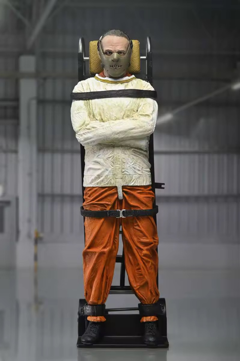 [On Order] The Silence of the Lambs Dr. Hannibal Lecter (Masked) Action Figure