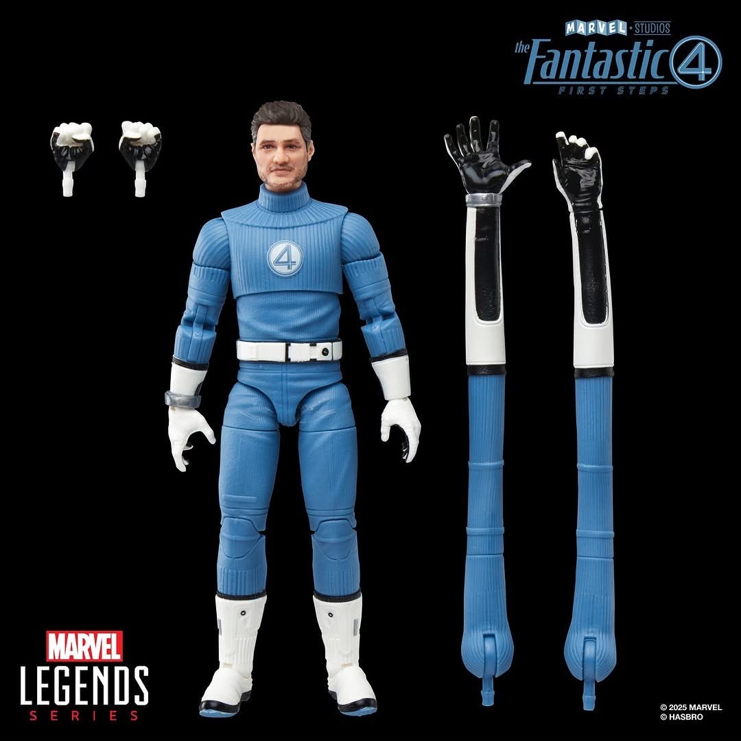 [On Order] The Fantastic Four: First Steps Marvel Legends Mister Fantastic Action Figure