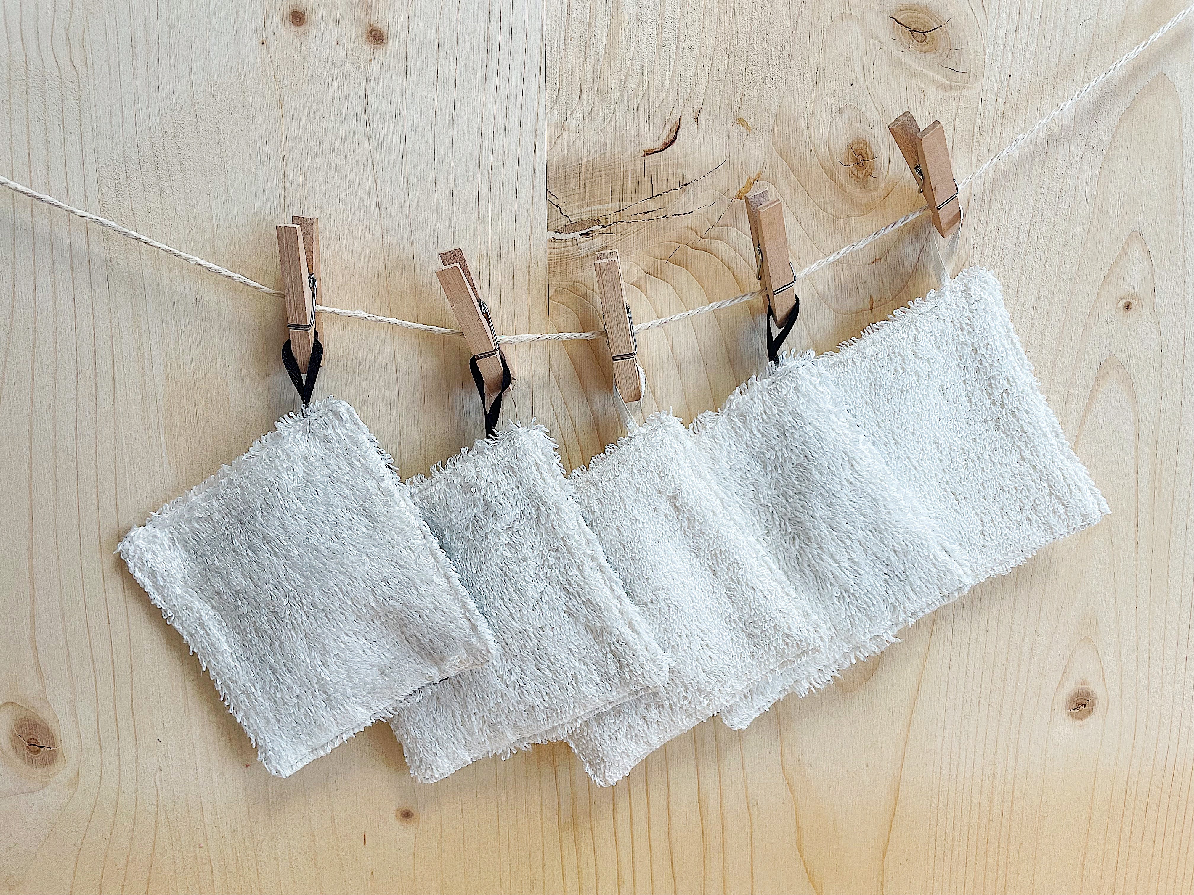 Lot de 10 lingettes démaquillantes lavables et leur pochette