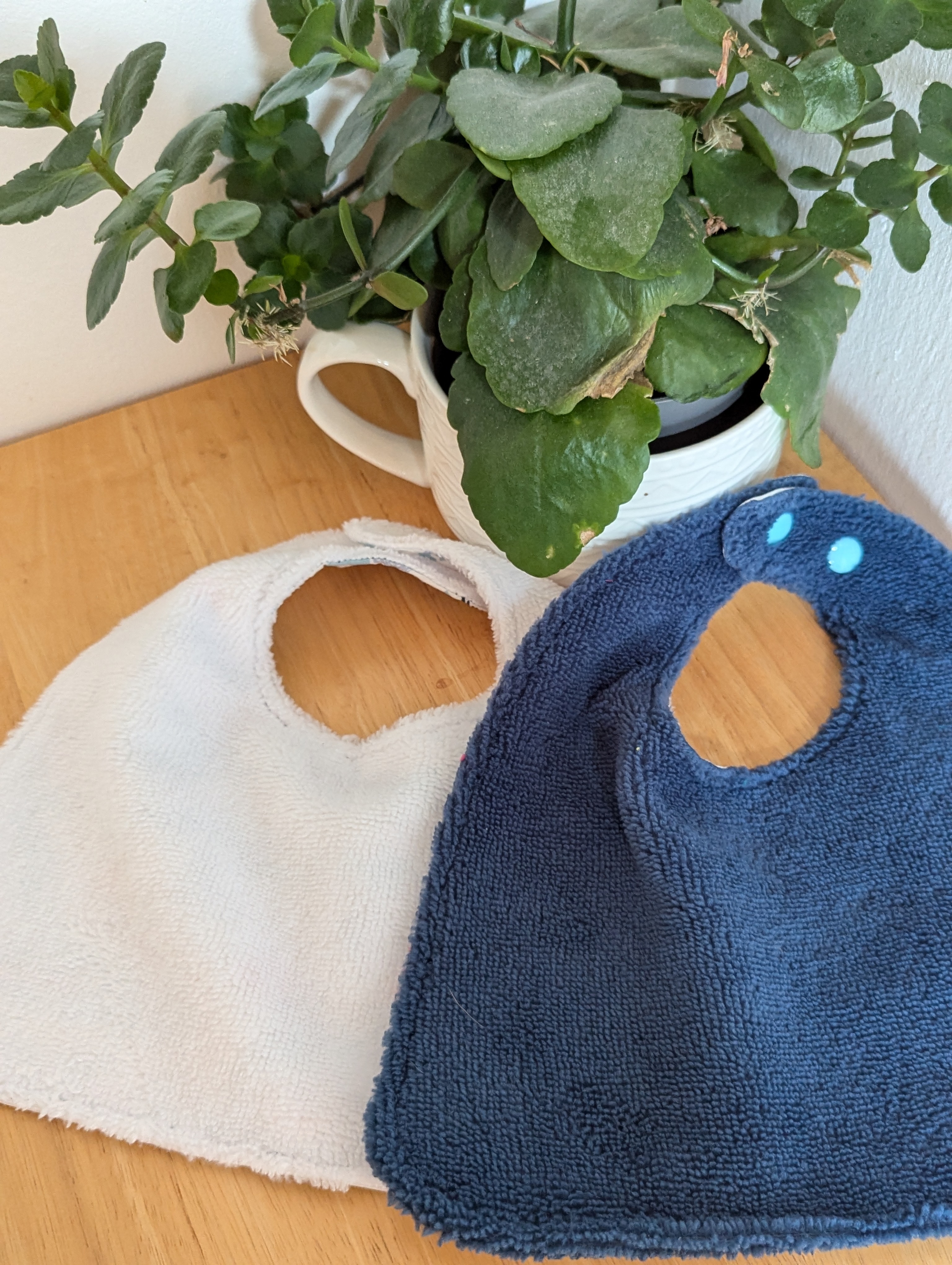 2 Bavoirs "Au Camping" - Coton Bio et éponge Bambou