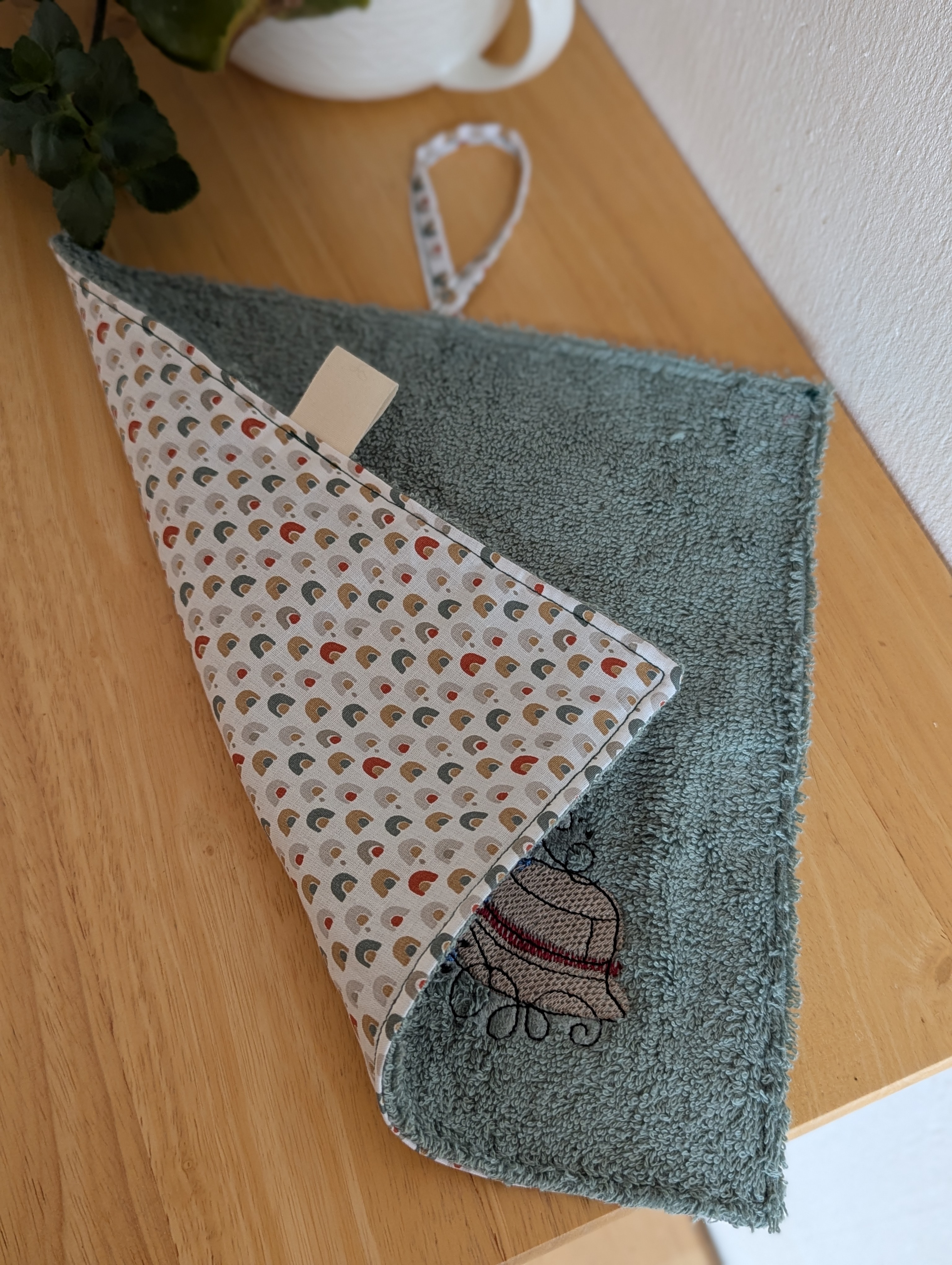 Essuie Main brodé "En rando"