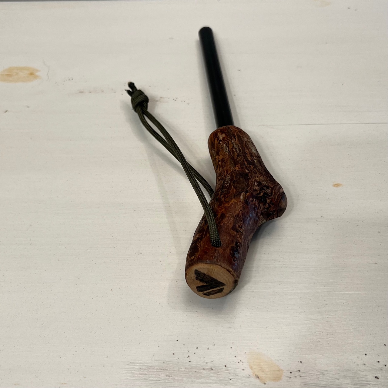 Alta Survival 6” Ferro Rod with (Standard) Scrub Oak Handle