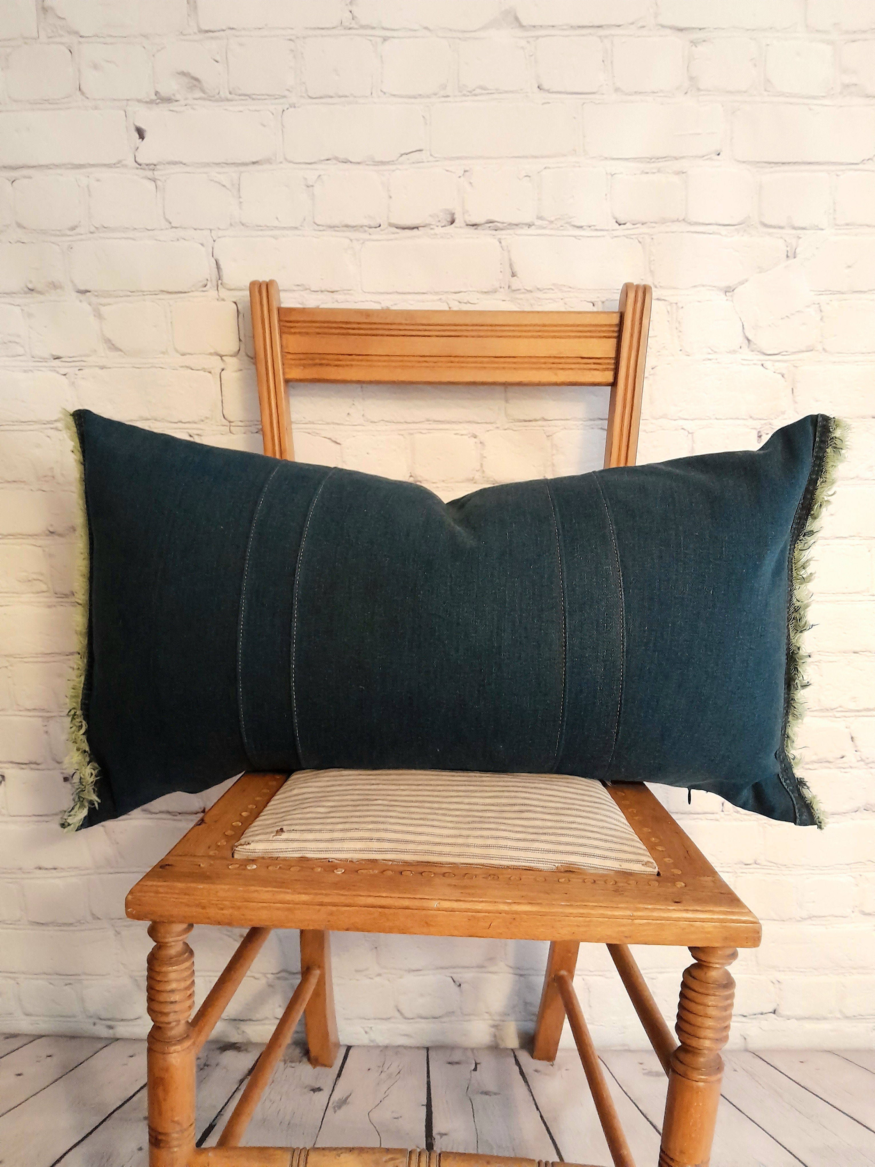 DENIM BOLSTER
