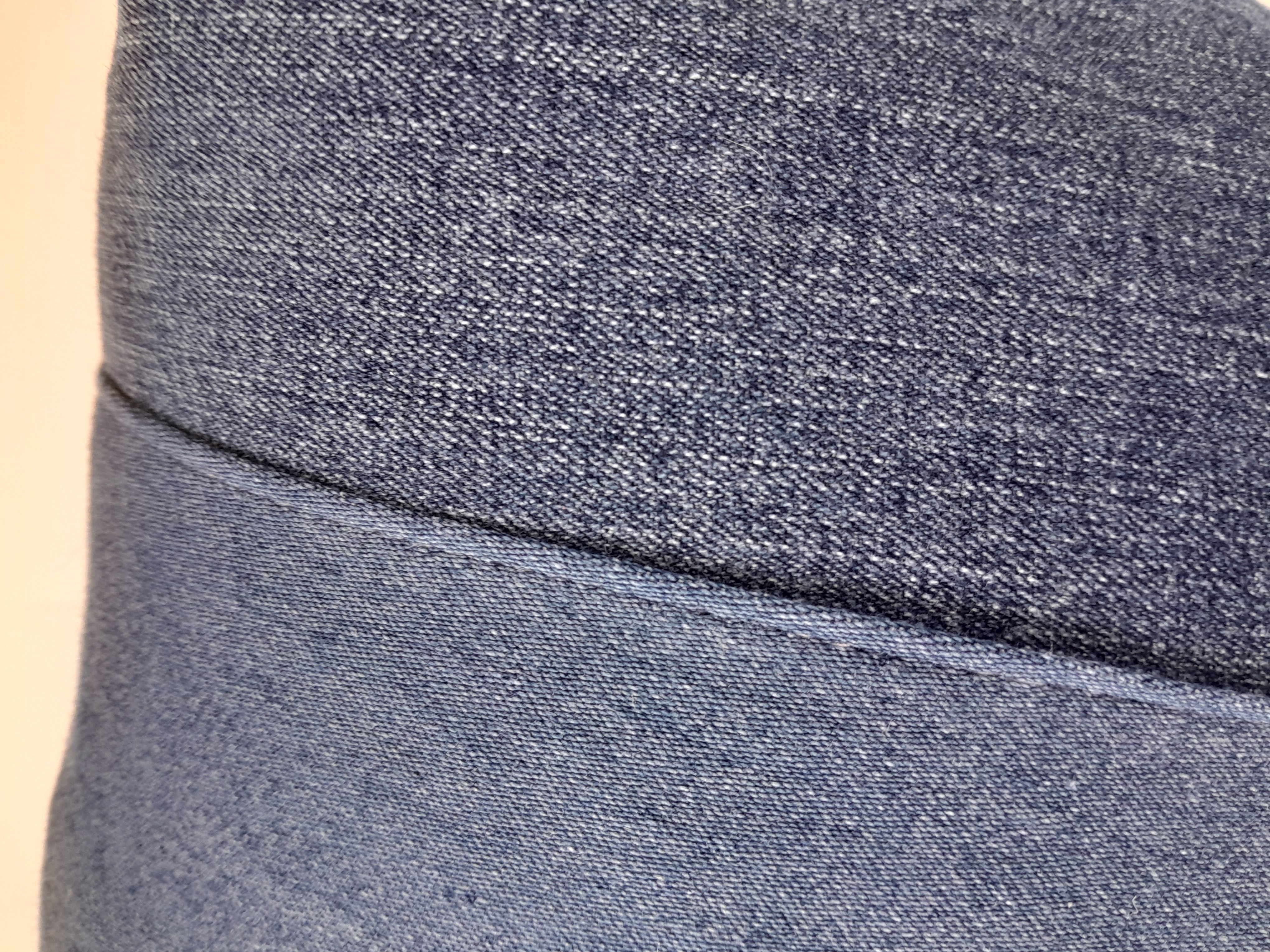 DENIM BOLSTER 
