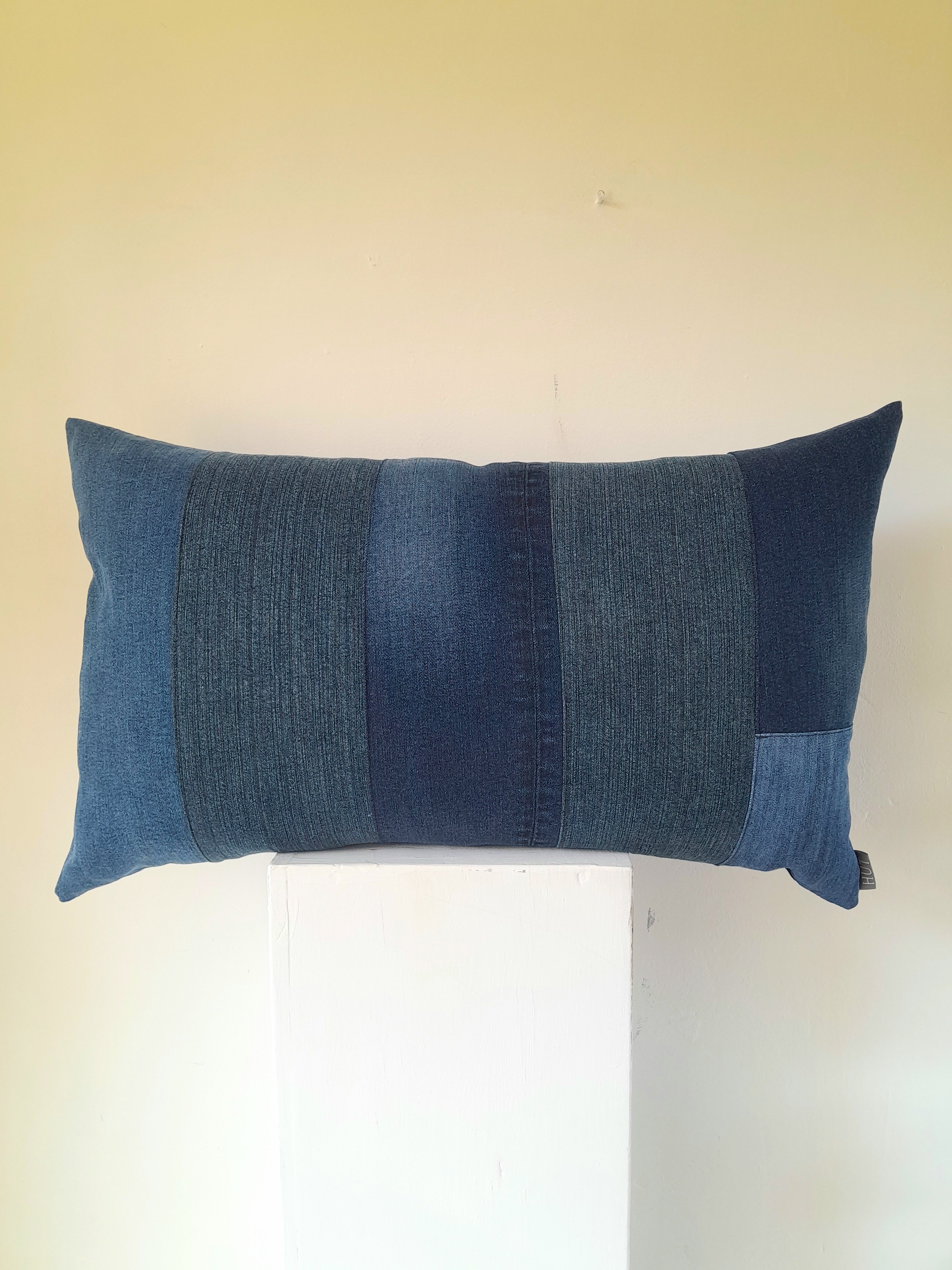 DENIM BOLSTER