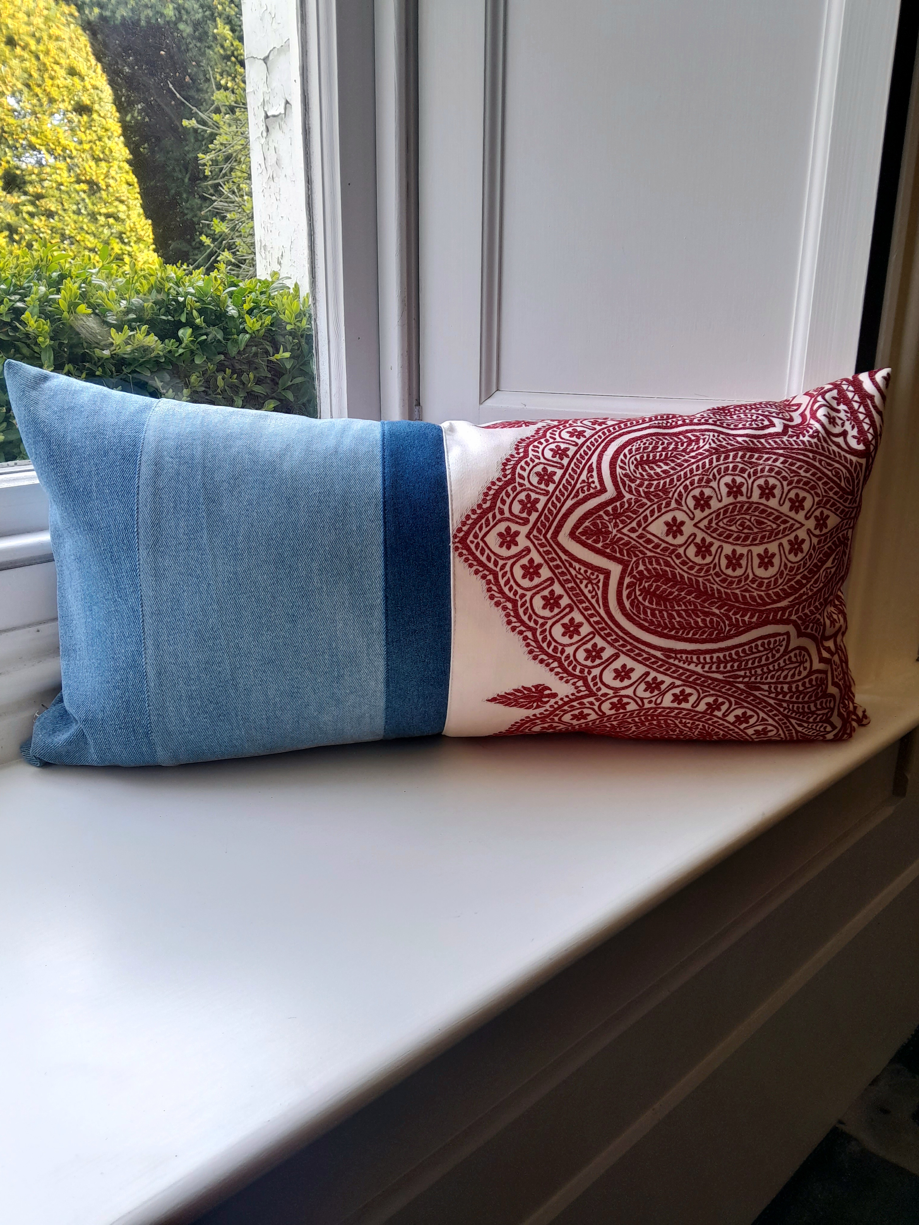 DENIM BOLSTER 