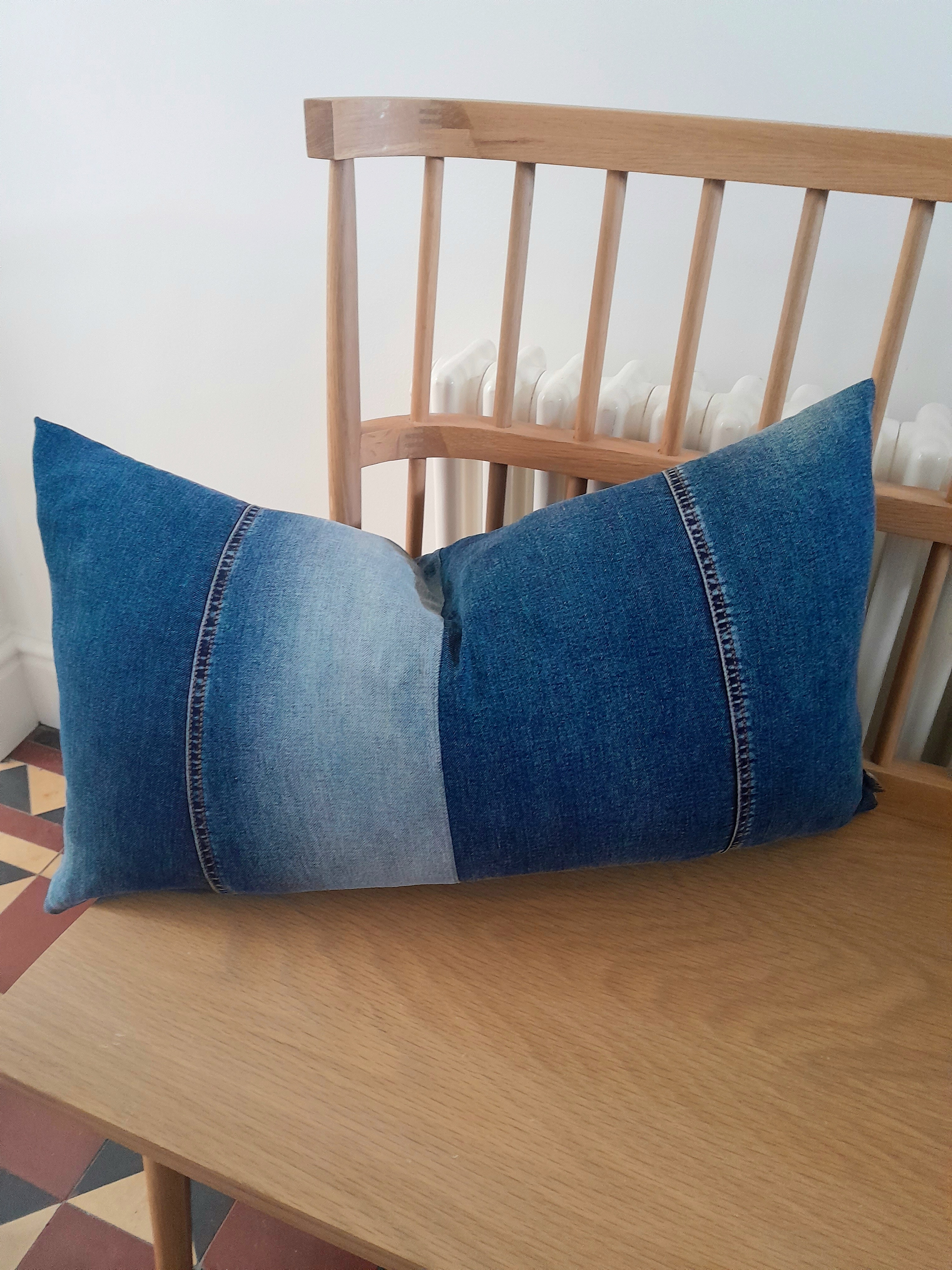 DENIM BOLSTER 