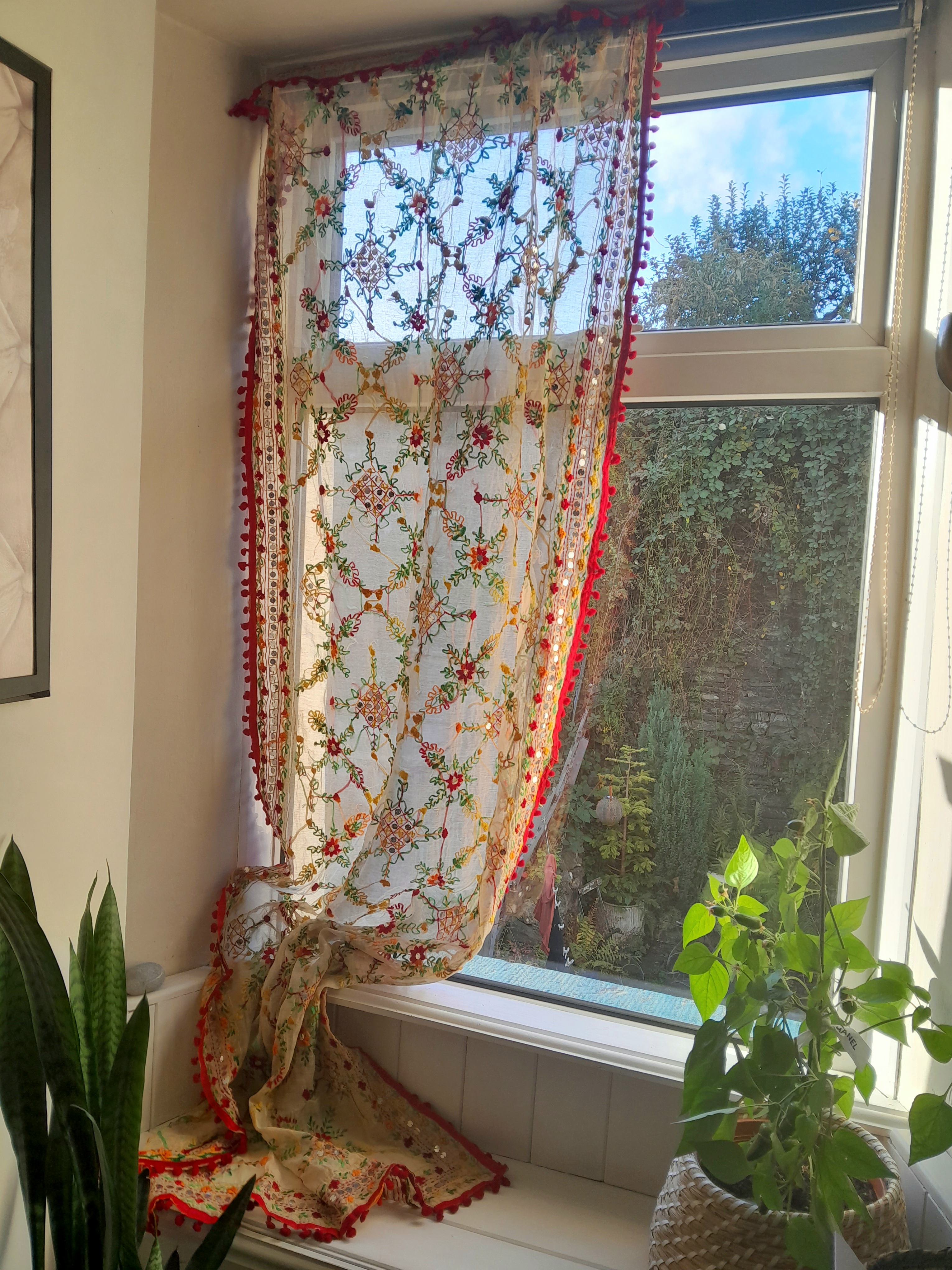 EMBROIDERED PANEL/CURTAIN/THROW