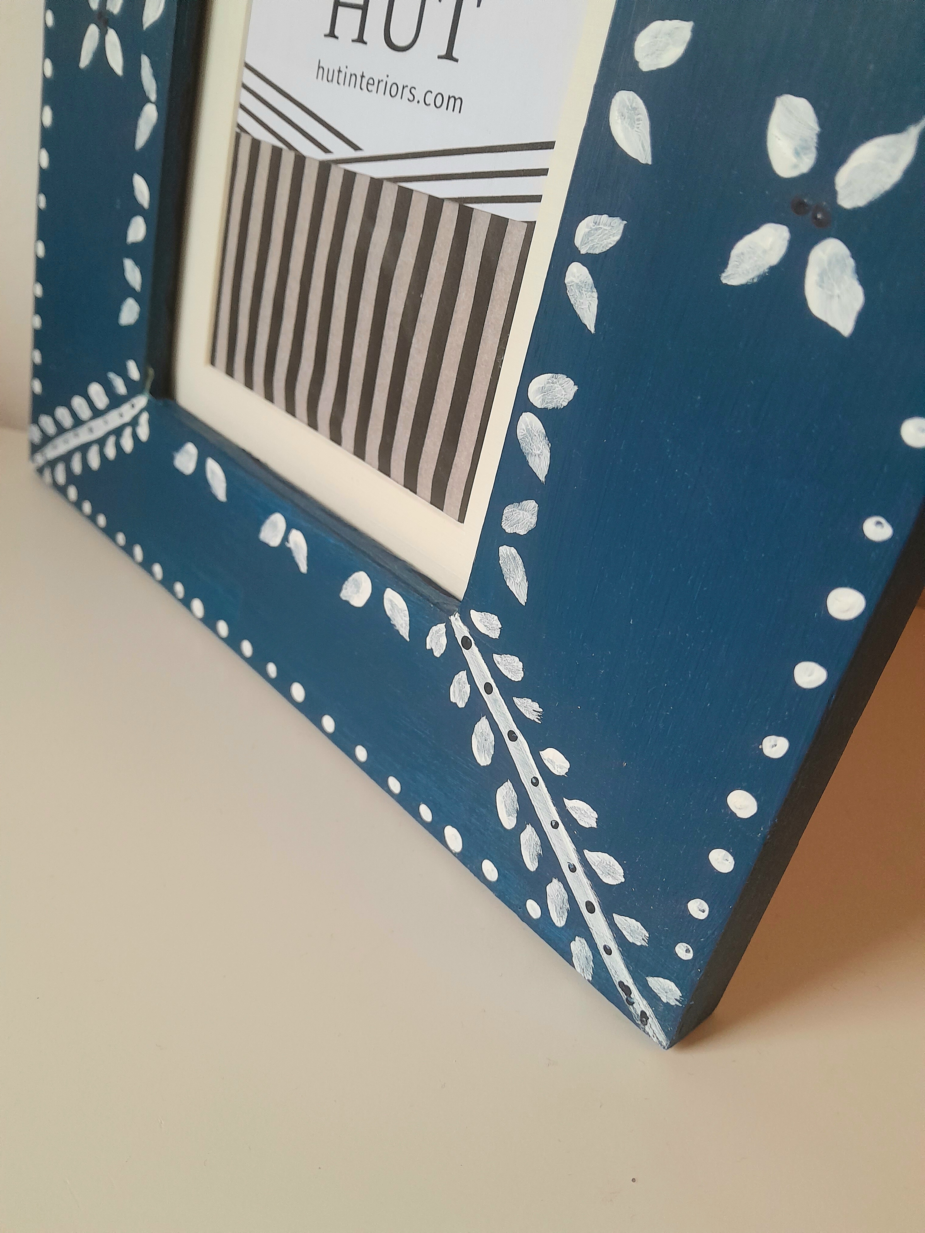 HAND PAINTED FOLK ART PICTURE FRAME