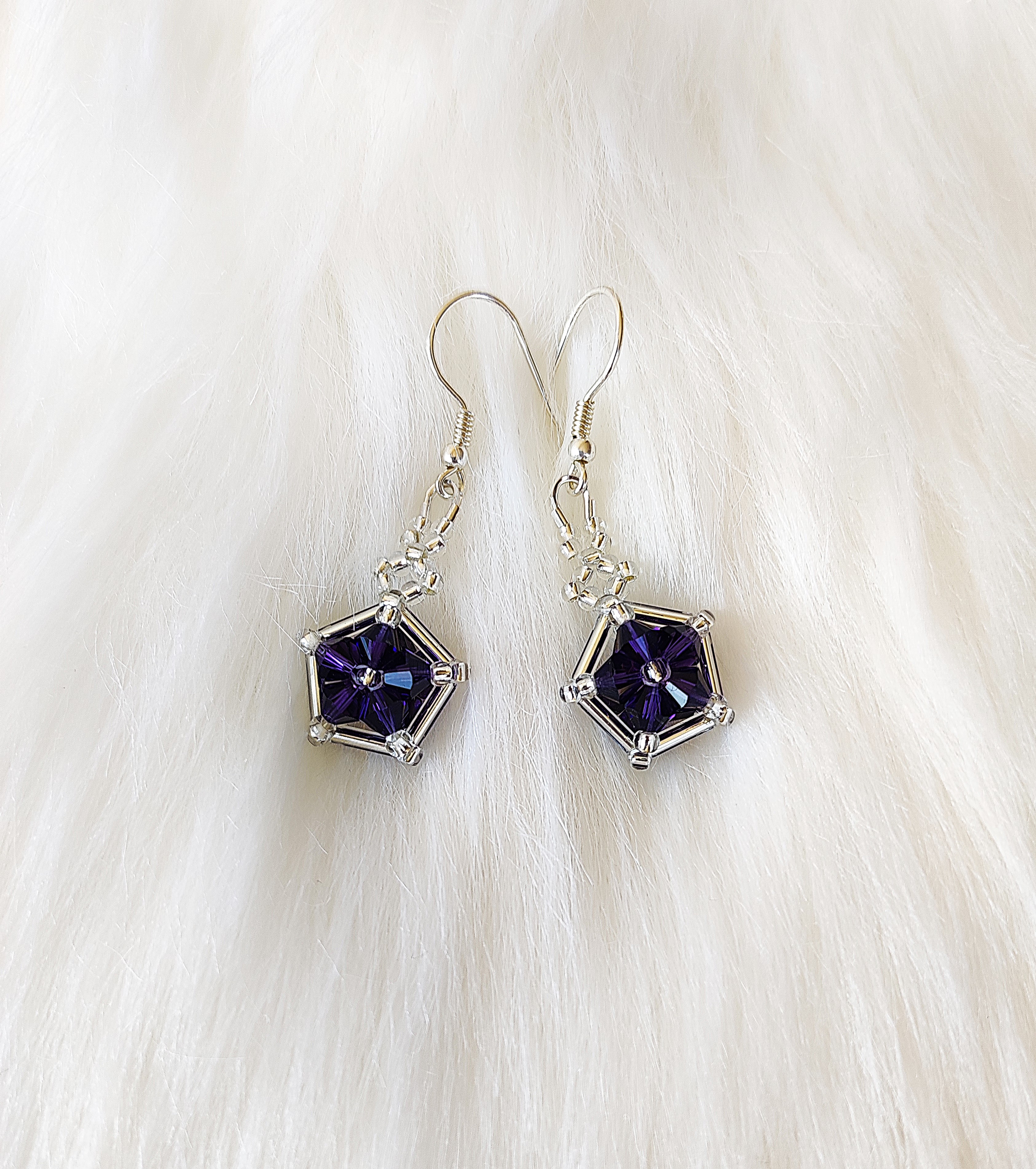 "Purpurinis žiedelis"