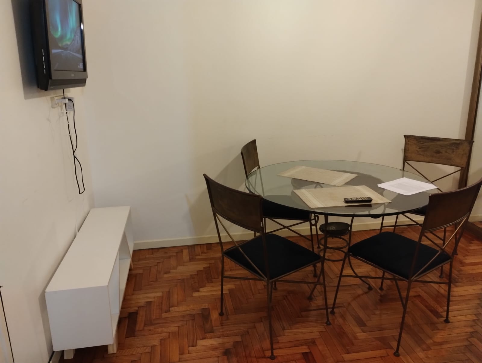 ALQUILER TEMPORAL para 3 personas.