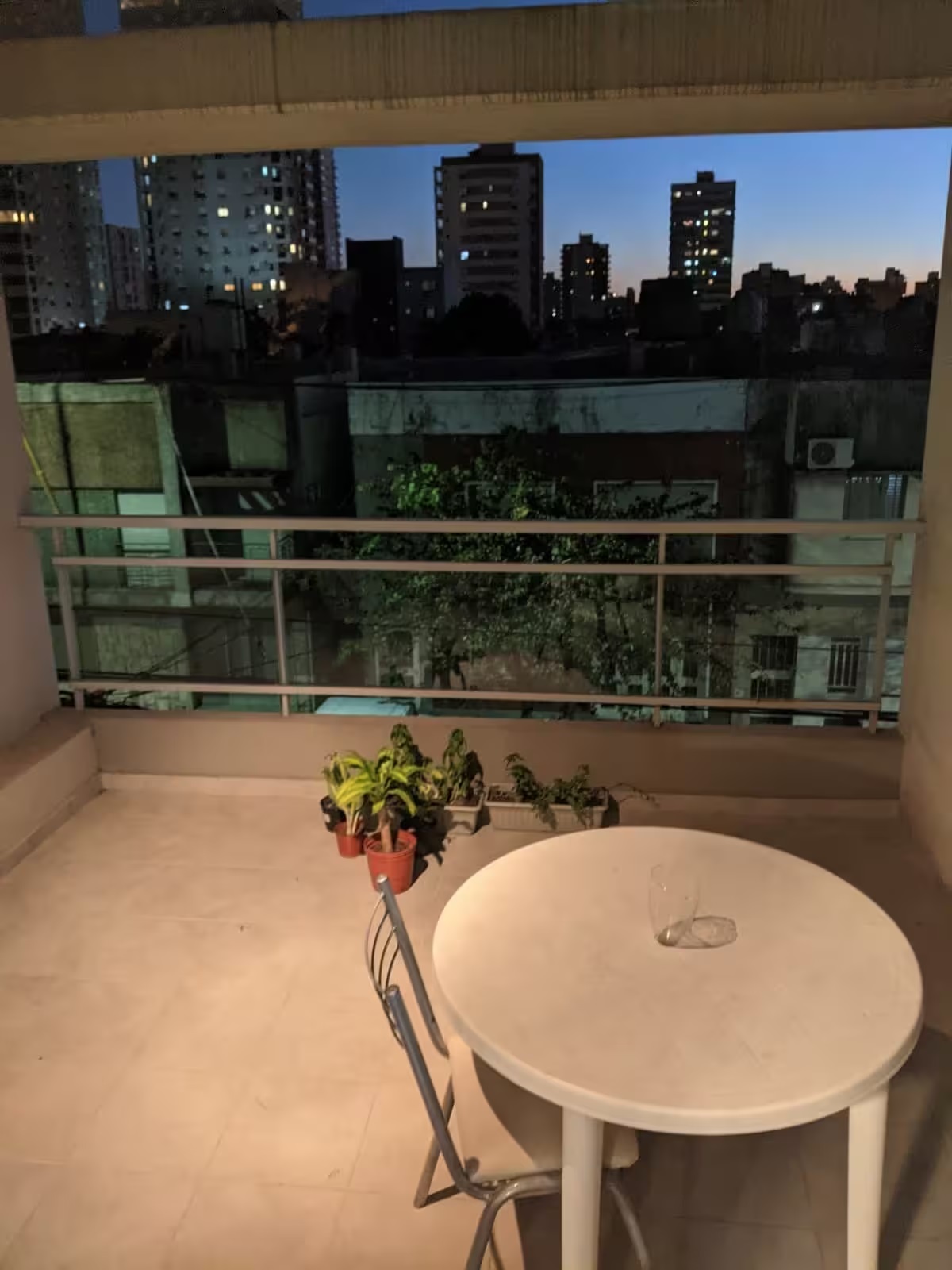 LorenTina ALQUILER TEMPORAL de Monoambiente Moderno.