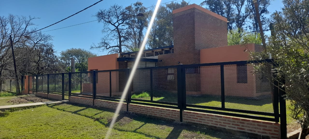 LorenTina VENDE Casa Quinta con gran terreno.