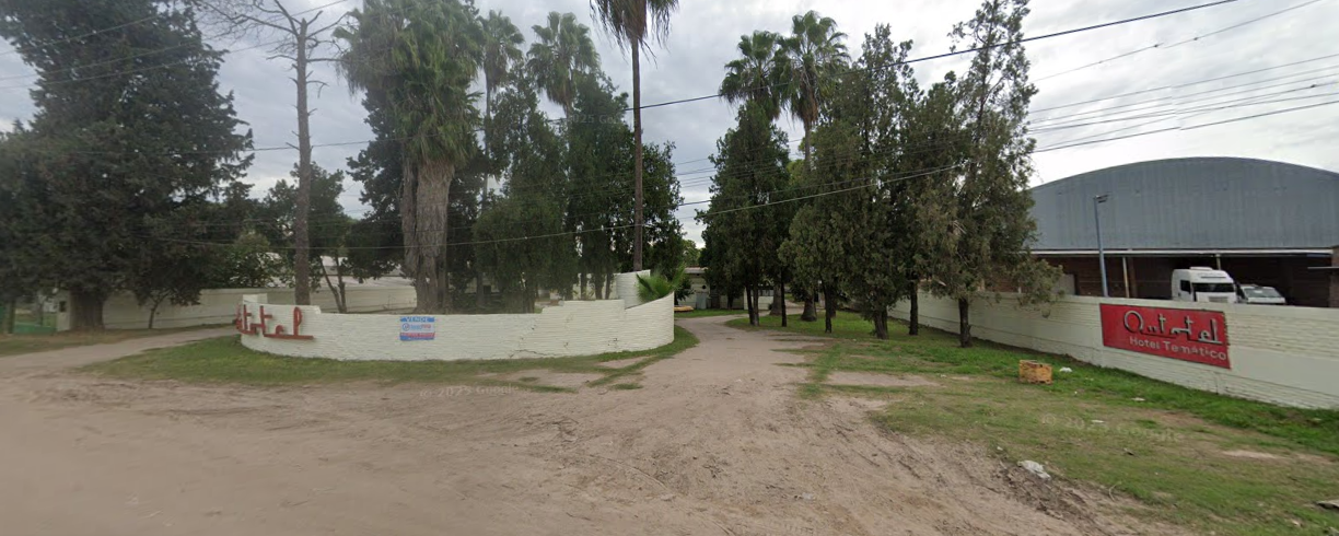LorenTina VENDE reconocido Auto Hotel en Santo Tomé.