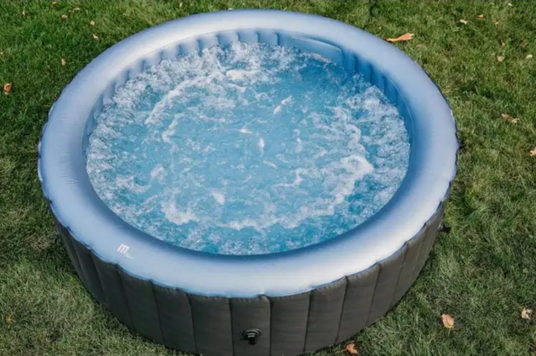 Portable Inflatable Hot Tub