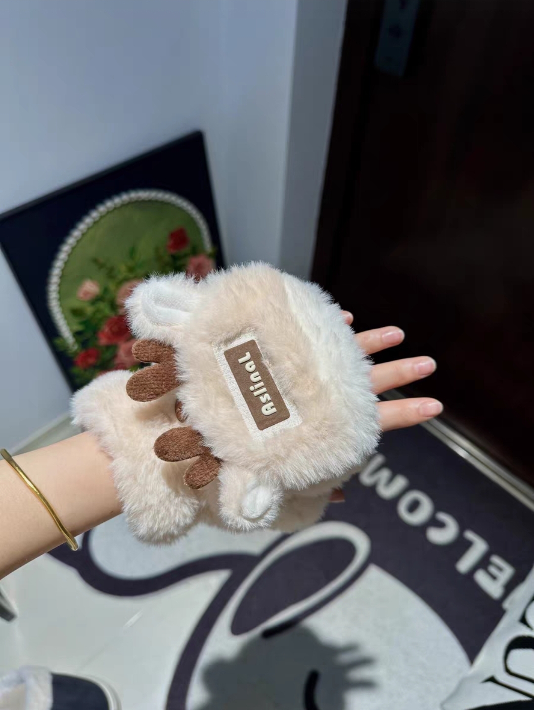 Reindeer Hand Warmer Gloves