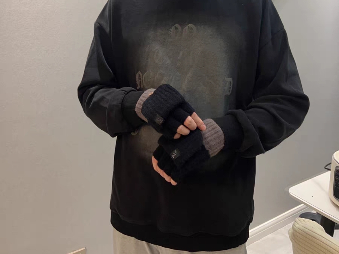 Black Fingerless Gloves